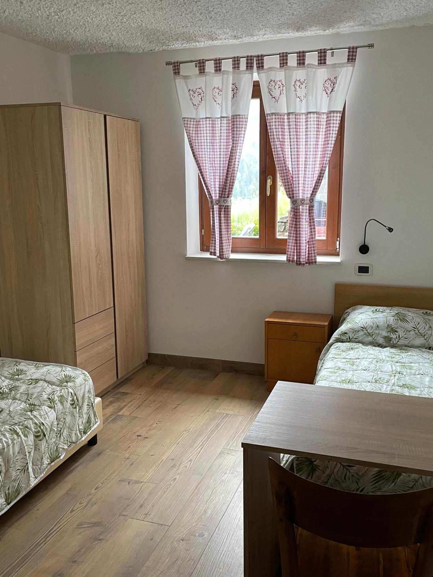 Villetta Sulle Dolomiti Pracorno di Rabbi Ngoại thất bức ảnh